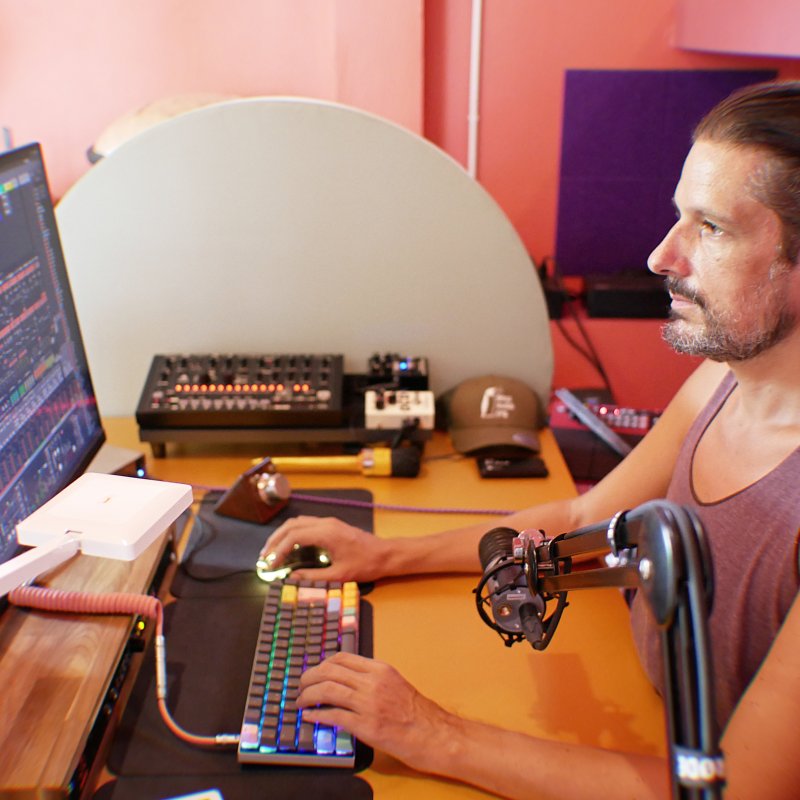 Learn music production with Bitwig Studio on Linux Audio